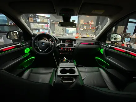 BMW X4 실내 앰비언트 튜닝, 컬러 연동으로 완성도 높인 시공기 / 인천 서구