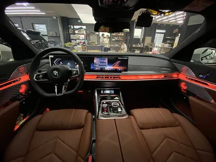 BMW G70 회오리스피커 작업으로 완성한 실내 감성분위기! / 인천 서구