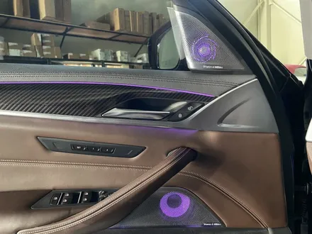 BMW G30 5시리즈 - 회오리 트위터와 미드레인지로 실내튜닝 마무리. / 인천 서구