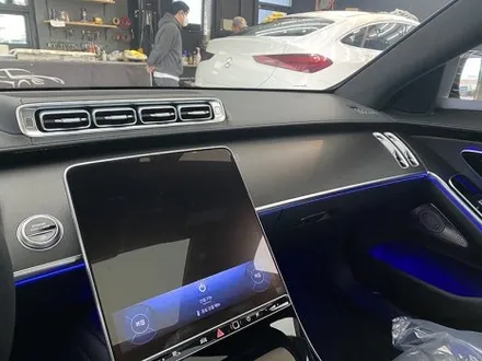 벤츠 S클래스 W223, 실내품격을 높여주는 엑티브엠비언트 풀시공 후기 / 인천 서구