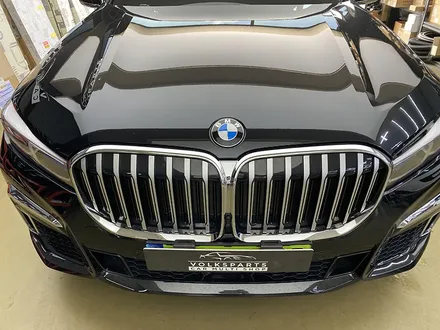 BMW 7시리즈, 아이코닉 글로우 그릴로 전면 존재감 업그레이드! / 인천 서구