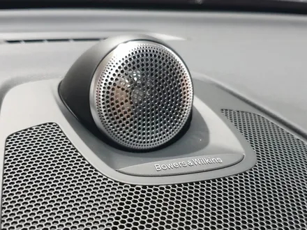 볼보 XC60 차량에 센터스피커 장착  작업. / 인천 서구