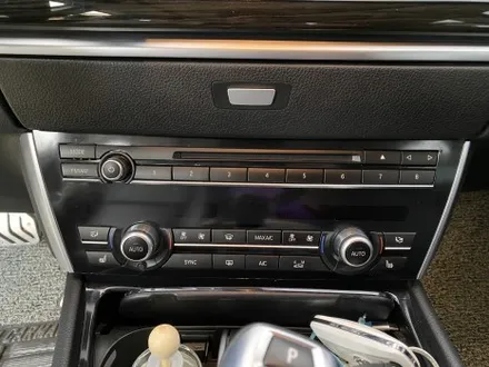 대화면 안드로이드 올인원 15인치 bmw 5gt 차량에 장착했습니다 / 인천 서구