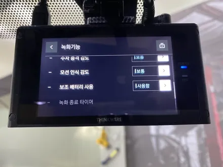 렉서스 es300h - 장시간 주차녹화를 위한 블랙박스 보조배터리 에코파워팩 장착. / 인천 서구