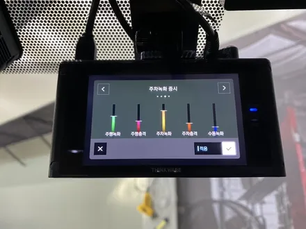 렉서스 es300h - 장시간 주차녹화를 위한 블랙박스 보조배터리 에코파워팩 장착. / 인천 서구