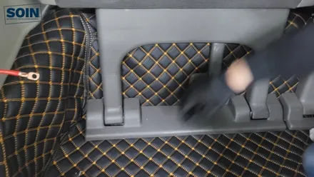 올뉴카니발 차박 무시동히터 MD홍 엠보싱바닥 인천