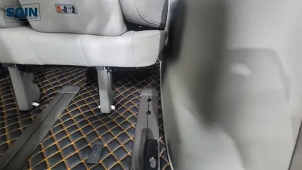 올뉴카니발 차박 무시동히터 MD홍 엠보싱바닥 인천