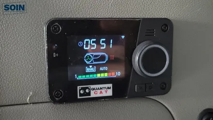 올뉴카니발 무시동히터 인산철배터리 파워뱅크