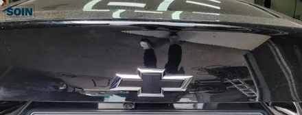 인천 올뉴말리부 블랙엠블럼 보타이 북미형그릴 (부착형) 교체