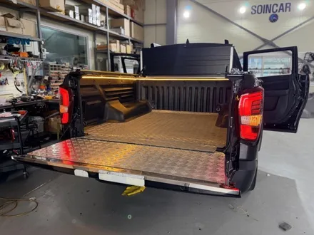 렉스턴 (무쏘) 폴딩커버 / 식빵등 장착_인천소인카