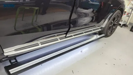 높은 SUV X7 승하차 보조발판 전동 사이드스텝