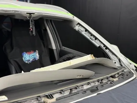 BMW X1 앞유리교체 자차 처리 비용 , 썬팅까지 같이 받아보는 유리교환 전문점