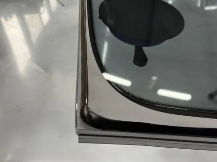 BMW X1 앞유리교체 자차 처리 비용 , 썬팅까지 같이 받아보는 유리교환 전문점