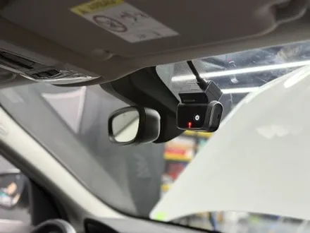 BMW X1 앞유리교체 자차 처리 비용 , 썬팅까지 같이 받아보는 유리교환 전문점