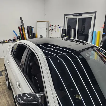 대구 루프스킨 제거 및 재시공, BMW 5시리즈 검정 랩핑 효과! / 대구 북구 태전동