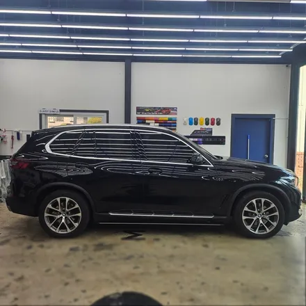 대구 BMW X5 창틀 크롬죽이기 뒷범퍼 스키드플레이트 부분랩핑 / 대구 북구 태전동