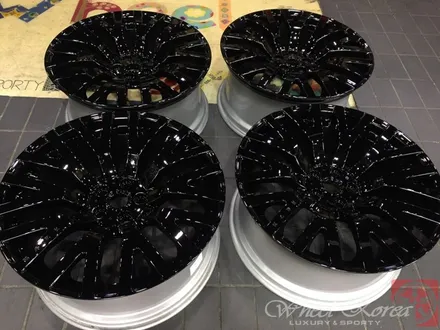대구휠복원 대구휠수리 휠도색 대구컷팅휠복원 대구타이어싼곳 대구피렐리타이어 전문점 휠코리아 - 레인지로버 스포츠 22인치 블랙유광 도색작업 / 대구 구미