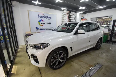 BMW X5 풀체인지 M 패키지 퍼스트 에디션을 만났습니다.(아마테라스 틴팅)