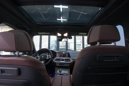 BMW X5 풀체인지 M 패키지 퍼스트 에디션을 만났습니다.(아마테라스 틴팅)