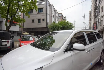 더 뉴 카니발 스노우 화이트 펄과 아마테라스 HH (영등포썬팅)