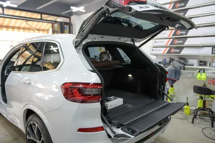 BMW X5 풀체인지 M 패키지 퍼스트 에디션을 만났습니다.(아마테라스 틴팅)