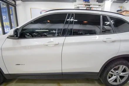 BMW X1. 재작업