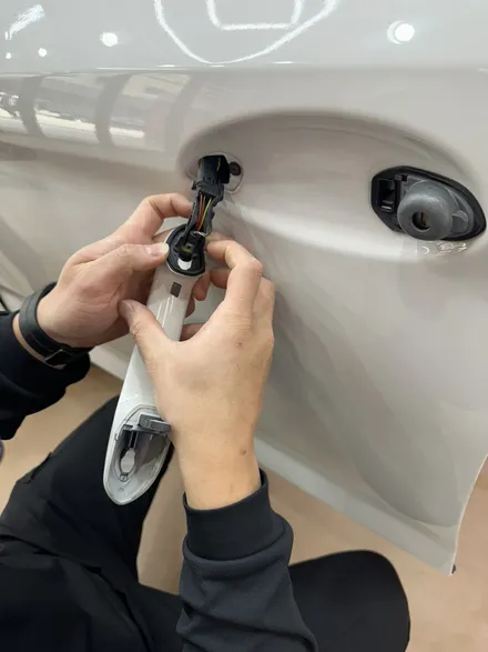 부산동구 부산역 초량 부산진역 루프스킨 크롬죽이기 랩핑전문 / 부산 동구 초량동