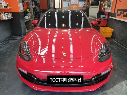 포르쉐 파나메라GTS TGGT스페셜세차 [인천 남동구 논현동 광택 유리막코팅 보험수리 세차] / 김포시 마산동