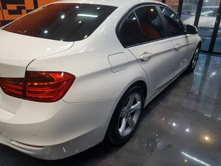 BMW 320D 프리미엄 수성광택 TGGT전용유리막코팅 [인천 남동구 유리막코팅] / 김포시 마산동