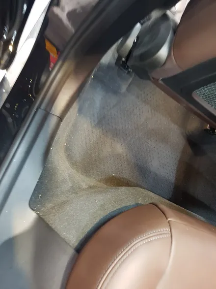 BMW X3 TGGT스페셜세차 [서창동 광택 유리막코팅 세차 보험수리] / 김포시 마산동