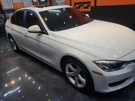 BMW 320D 프리미엄 수성광택 TGGT전용유리막코팅 [인천 남동구 유리막코팅] / 김포시 마산동