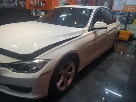 BMW 320D 프리미엄 수성광택 TGGT전용유리막코팅 [인천 남동구 유리막코팅] / 김포시 마산동