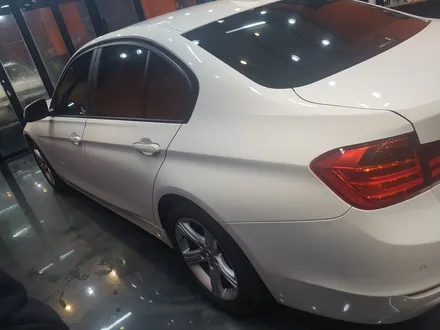 BMW 320D 프리미엄 수성광택 TGGT전용유리막코팅 [인천 남동구 유리막코팅] / 김포시 마산동