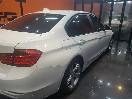 BMW 320D 프리미엄 수성광택 TGGT전용유리막코팅 [인천 남동구 유리막코팅] / 김포시 마산동