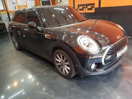 BMW 미니 클럽맨 TGGT스페셜세차 [논현동세차 소래포구세차 논현동광택 논현동뮤리막코팅 논현동보험수리] / 김포시 마산동