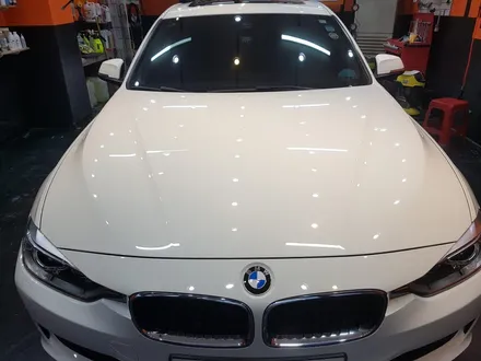 BMW 320D 프리미엄 수성광택 TGGT전용유리막코팅 [인천 남동구 유리막코팅] / 김포시 마산동