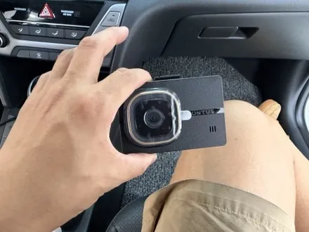 🚗 [아반떼 AD] 먹통 된 기존 블랙박스 안녕! 👋 초고화질 폰터스 QP9000으로 완벽 교체 장착 후기 ✨