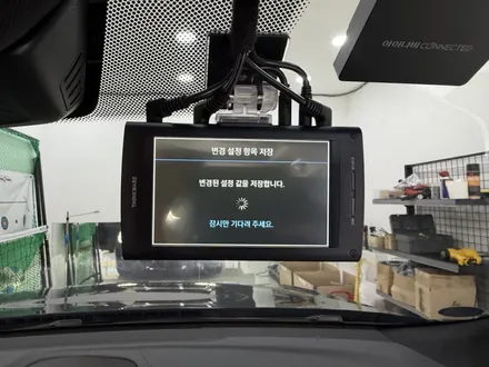 🚗 [BMW 6GT] 기존 블랙박스 고장! 😭 아이나비 QXD MEGA 2 + 에코파워팩 차저 완벽 설치 후기 🛠️✨