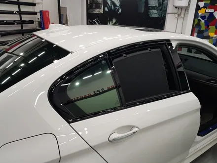 일산 고양 파주 BMW 랩핑전문점[코션일산점]BMW G30 5시리즈 윈도우크롬몰딩 탑폴리에 랩핑 시공후기 / 고양시 덕양구 신원동