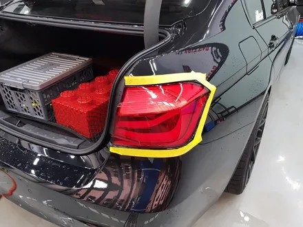 일산 고양 은평 라이트/테일램프 칼라필름전문점[코션코리아 일산점]BMW3(f30) 헤드라이트/테일램프 스모그필름 시공후기 / 고양시 덕양구 신원동