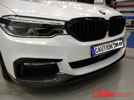 일산 BMW 랩핑전문점[코션코리아 일산점]BMW G30 530I KPMF-화이트 스타라이트 골드 전체랩핑 / 고양시 덕양구 신원동