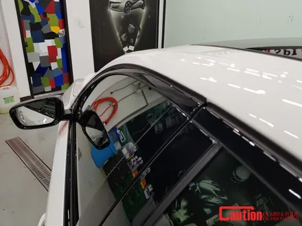 일산 고양 파주 BMW 랩핑전문점[코션일산점]BMW G30 5시리즈 윈도우크롬몰딩 탑폴리에 랩핑 시공후기 / 고양시 덕양구 신원동