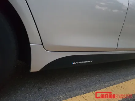 일산 고양 은평 BMW 루프스킨전문점[코션일산점]BMW F10 520I 탑폴리에 루프스킨 + M퍼포먼스사이드데칼 시공후기 / 고양시 덕양구 신원동