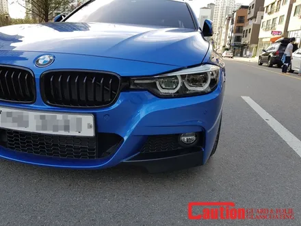 일산 고양 파주 BMW루프스킨 전문점[코션코리아 일산점]BMW F30 330I 에스토릴블루 탑폴리에 루프스킨 + 스플리터랩핑 시공후기 / 고양시 덕양구 신원동