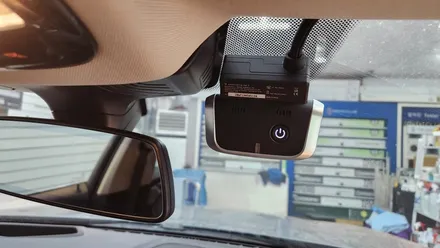 인천 BMW G30 순정 ACE 2.0 블랙박스 제거  아이나비 ZX1000 장착 작업 / 인천, 부평, 부천