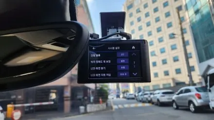 인천 포르쉐 마칸 아이나비 zx1000 블랙박스 장착 / 인천, 부평, 부천