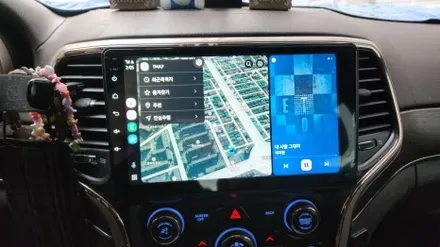 인천 Jeep 그랜드 체로키 순정모니터 탈거 아이나비 카인원 안드로이드 장착 / 인천, 부평, 부천