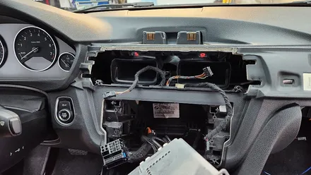 인천 bmw f30 무선 애플 카플레이 안드로이드 오토 모듈 장착 작업 / 인천, 부평, 부천