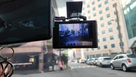 폭스바겐 파사트 딜러표 장착 블랙박스 탈거 후 아이나 비 zx1000 장착 / 인천, 부평, 부천