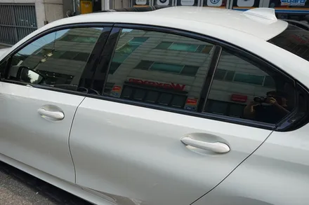 BMW 330i 솔라가드프리미엄 퀀텀 시공!! / 인천, 부평, 부천